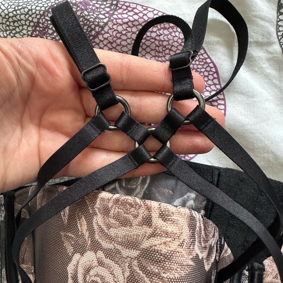 36D corset bra Victoria’s Secret - Picture 10 of 10